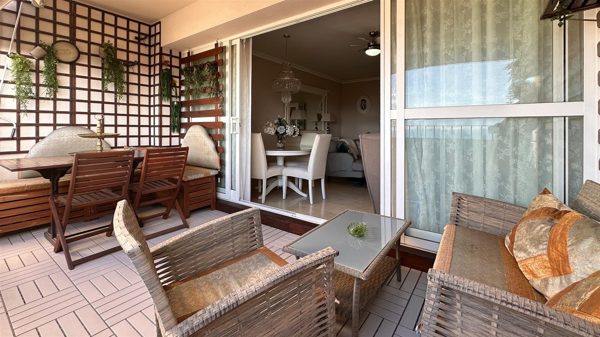 Image of Apartment - 2 Bedrooms - 2 Bathrooms for Sale in Gardiner's View-Gibraltar, Image 5